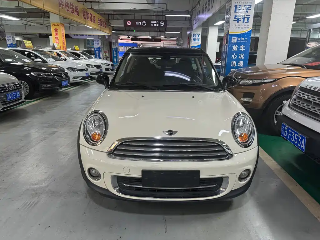 MINI CLUBMAN MINI CLUBMAN 2011款 1.6 L COOPER Excitement