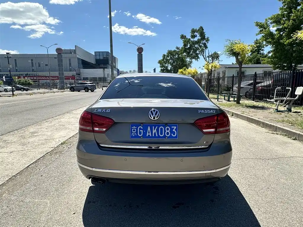 Passat 1.8 TSI DSG Royal