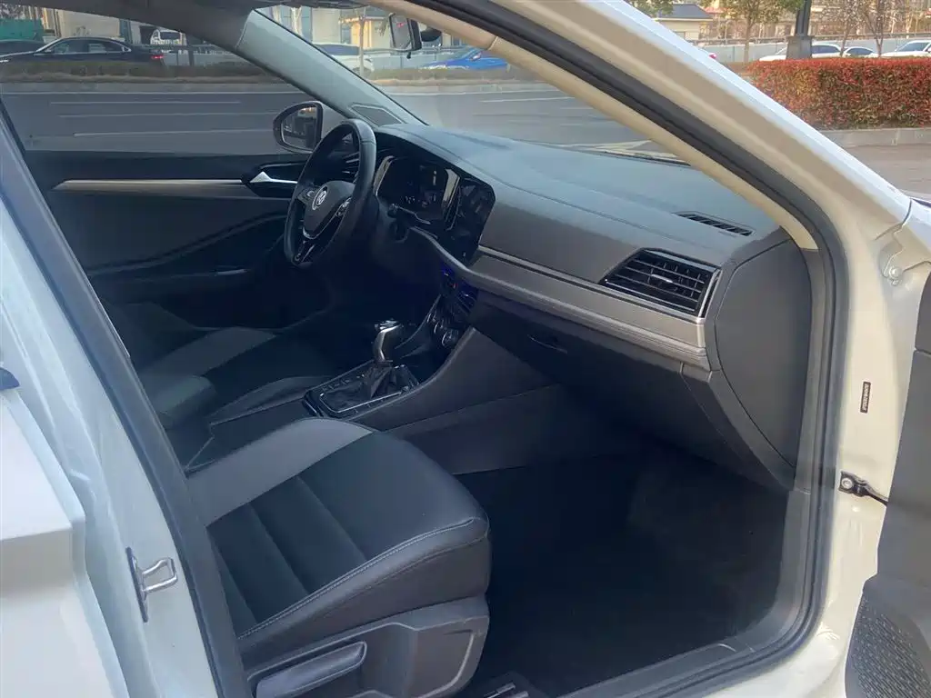 Sagitar 280 TSI DSG Comfort Connected