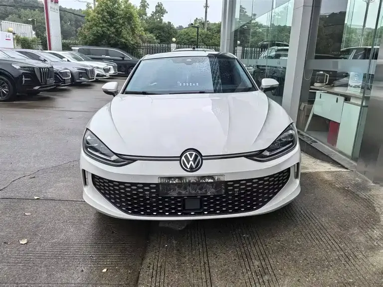 Volkswagen Lamando Lamando L 280 TSI DSG Spicy Cool