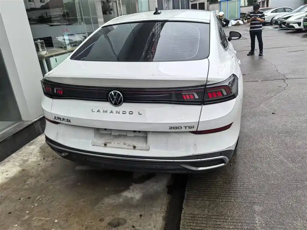 Lamando Lamando L 280 TSI DSG Spicy Cool