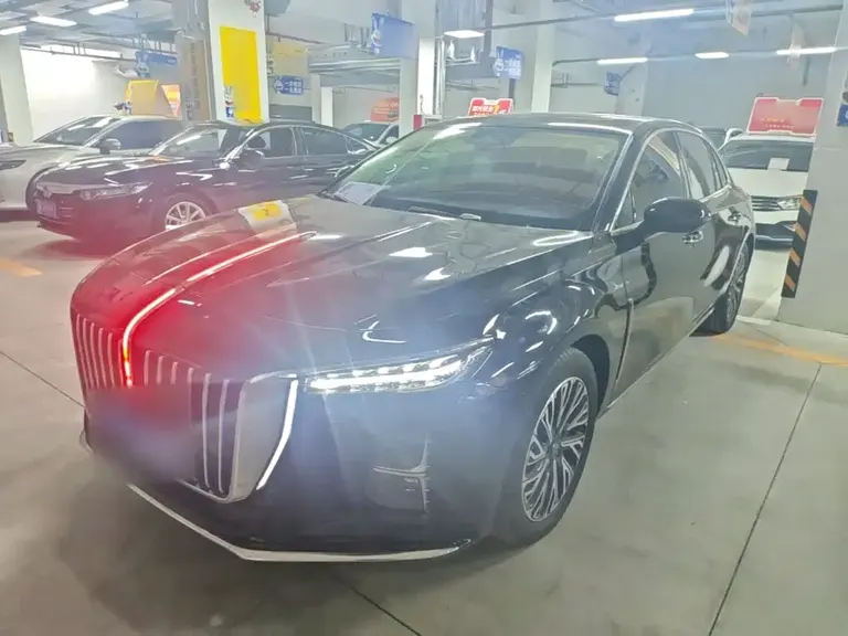 Hongqi H5 2.0 T Auto Connected Flagship