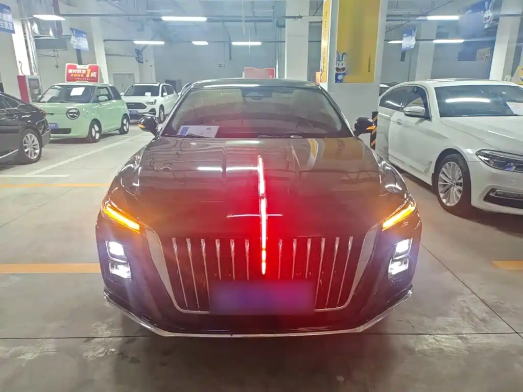 Hongqi H5 2.0 T Auto Connected Flagship
