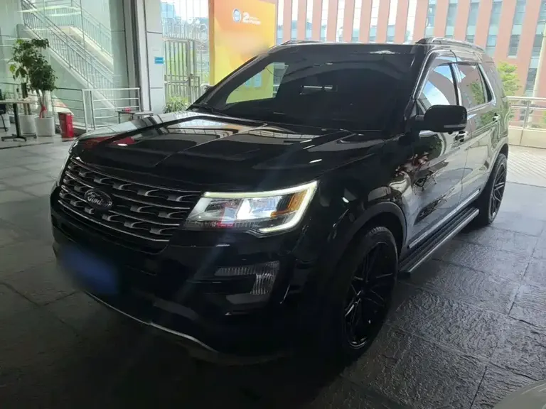 Ford Explorer (Import) 2.3 T Elite