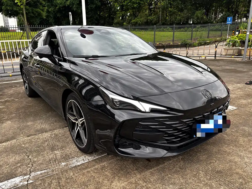 MG7 2.0 T Trophy+ Super Smart Drive