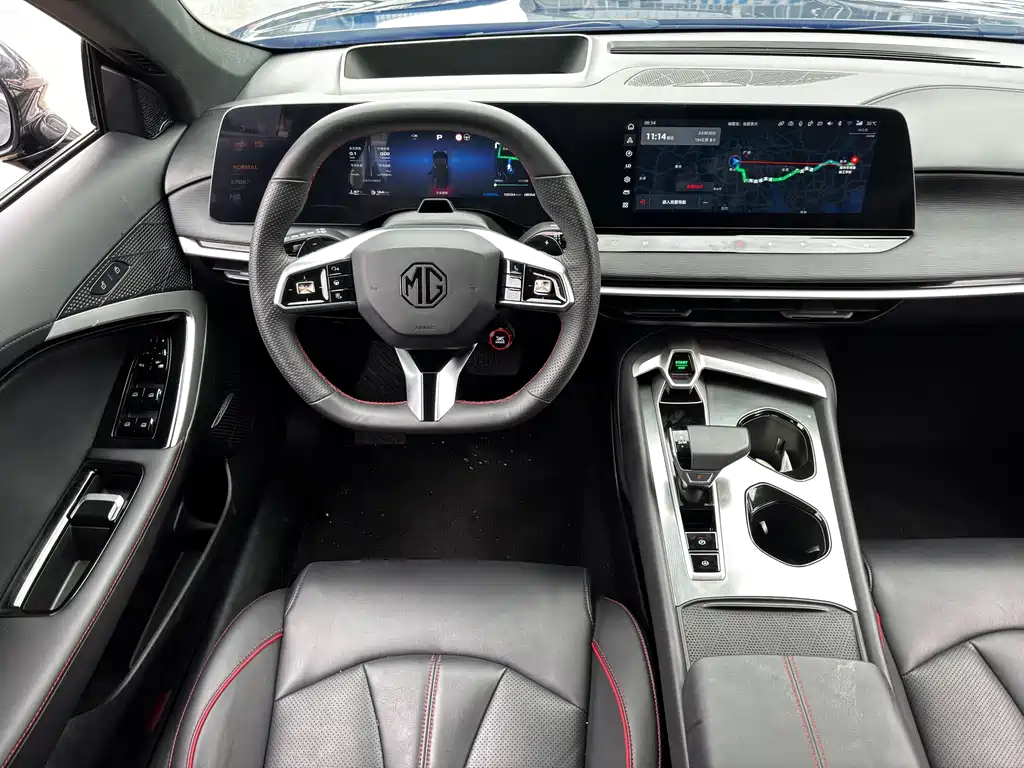 MG7 2.0 T Trophy+ Super Smart Drive