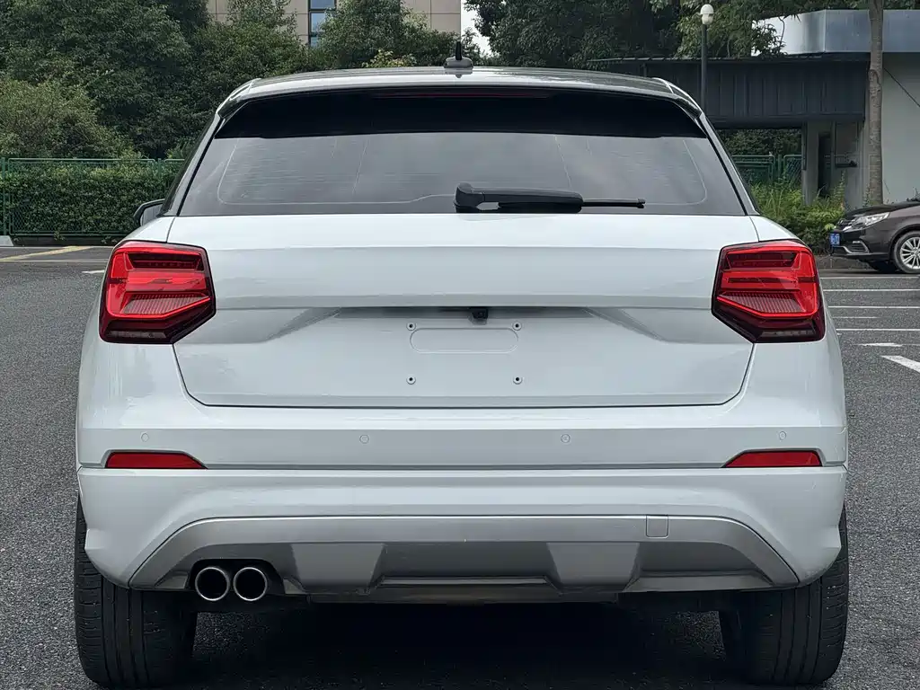 Audi Q2 L 35 TFSI Fashion Elegant