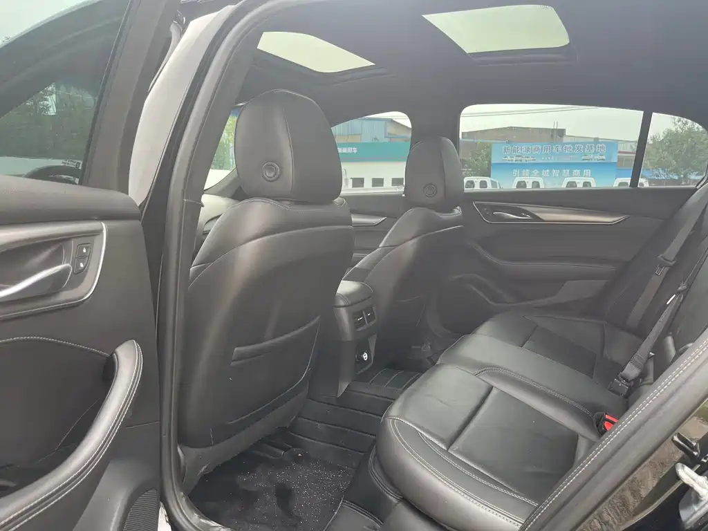 Cadillac CT5 28 T Style