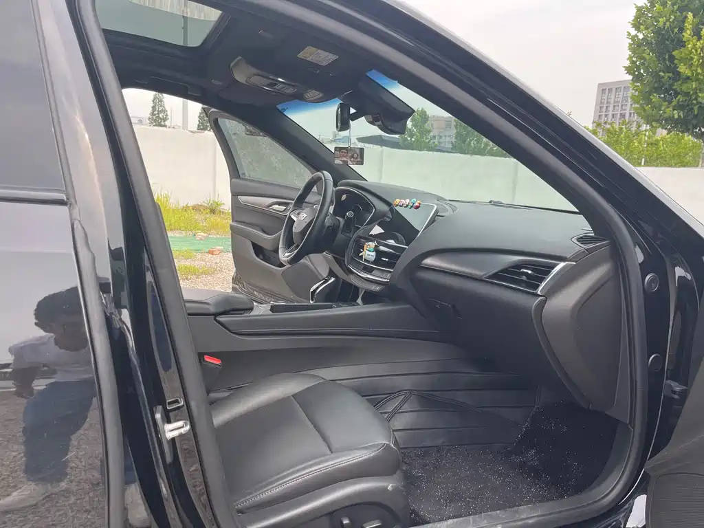 Cadillac CT5 28 T Style