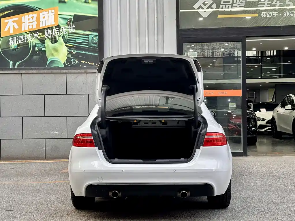Jaguar XEL 2.0 T 200 PS Premium