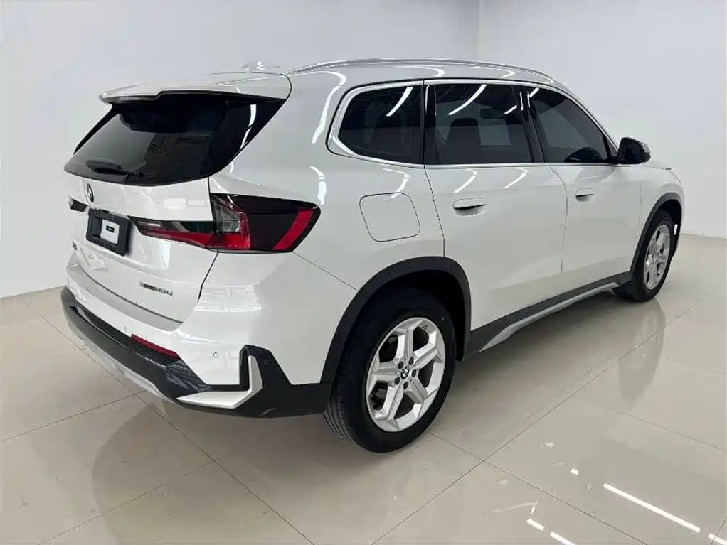 BMW X1 sDrive20 Li X Design Package