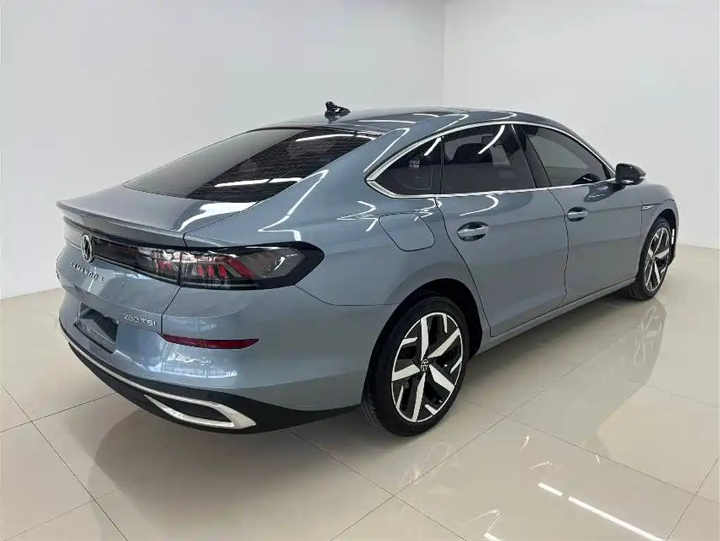 Lamando Lamando L 280 TSI DSG Spicy Cool