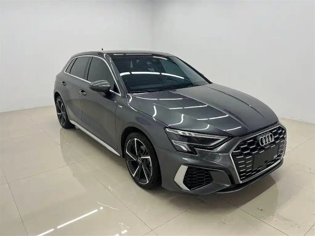 Audi A3 Facelift Sportback 35 TFSI Fashion Sport