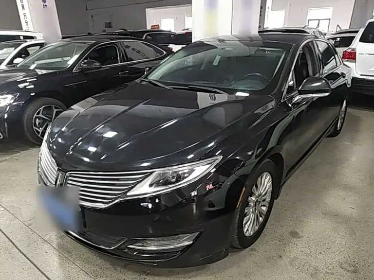 Lincoln MKZ 2.0 T Premium