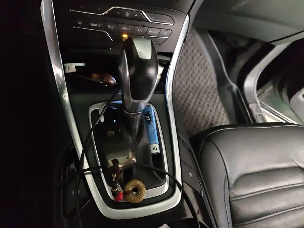 Edge EcoBoost 245 2 WD Grand Sharp 7-seat CN-V
