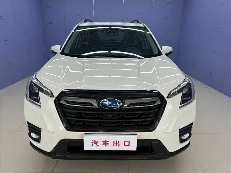 Subaru Forester 2.0 i AWD Luxury EyeSight