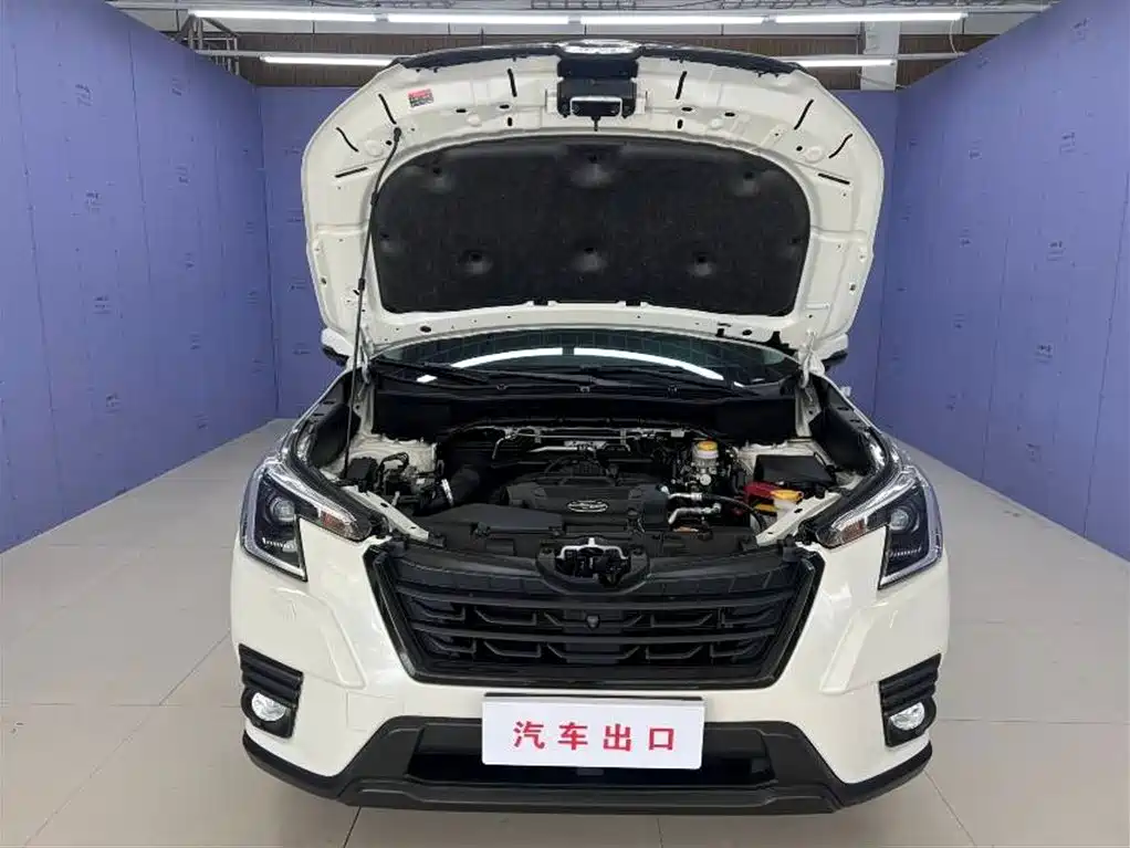 Forester 2.0 i AWD Luxury EyeSight