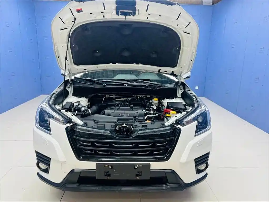 Forester 2.0 i AWD Luxury EyeSight