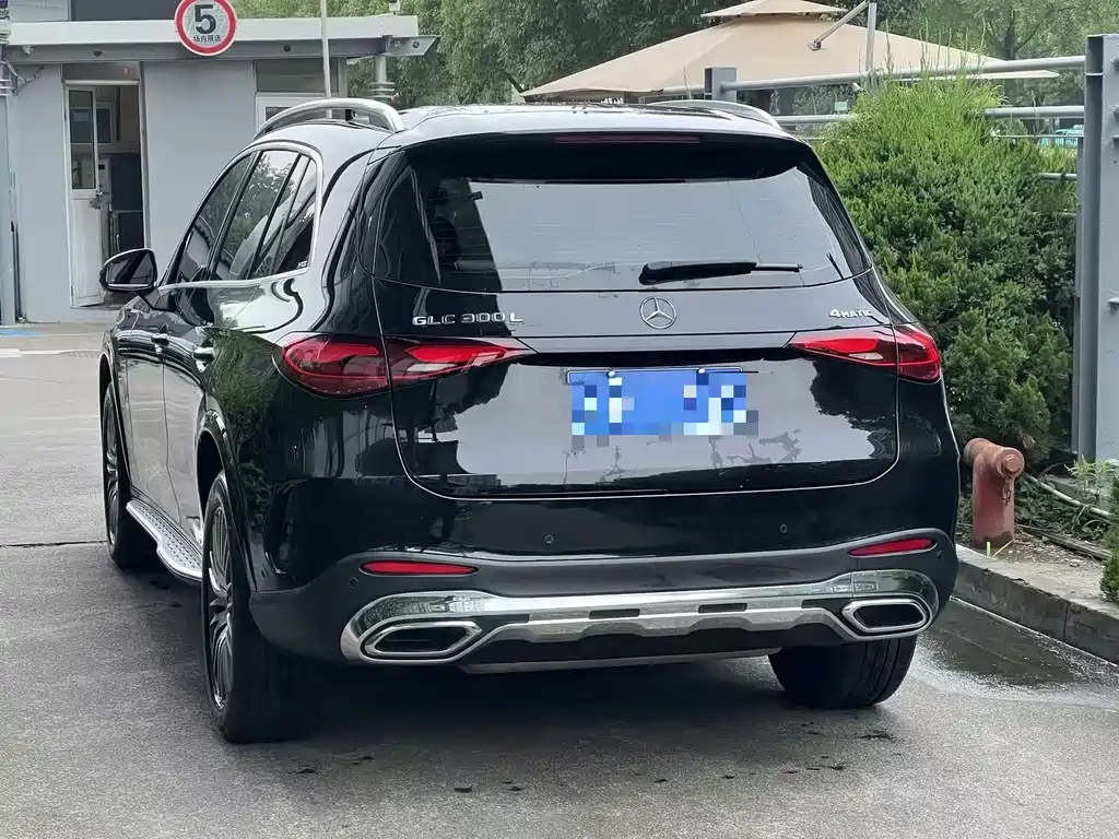 Mercedes-Benz GLC GLC 300 L 4 MATIC Dynamic 5-seat