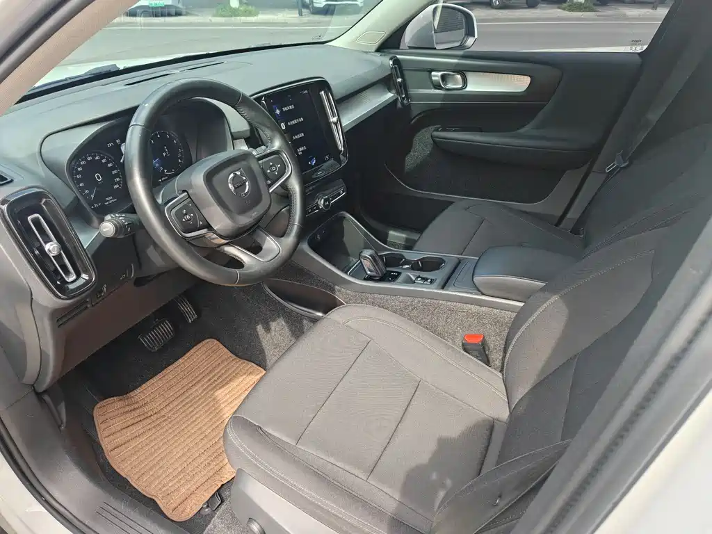 Volvo XC40 T3 Smart Travel Fashion