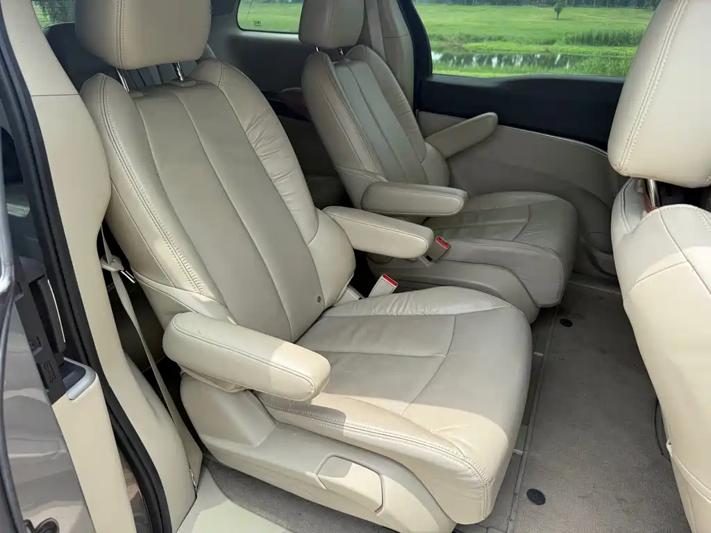 Buick GL8 25 S Luxury CN-V