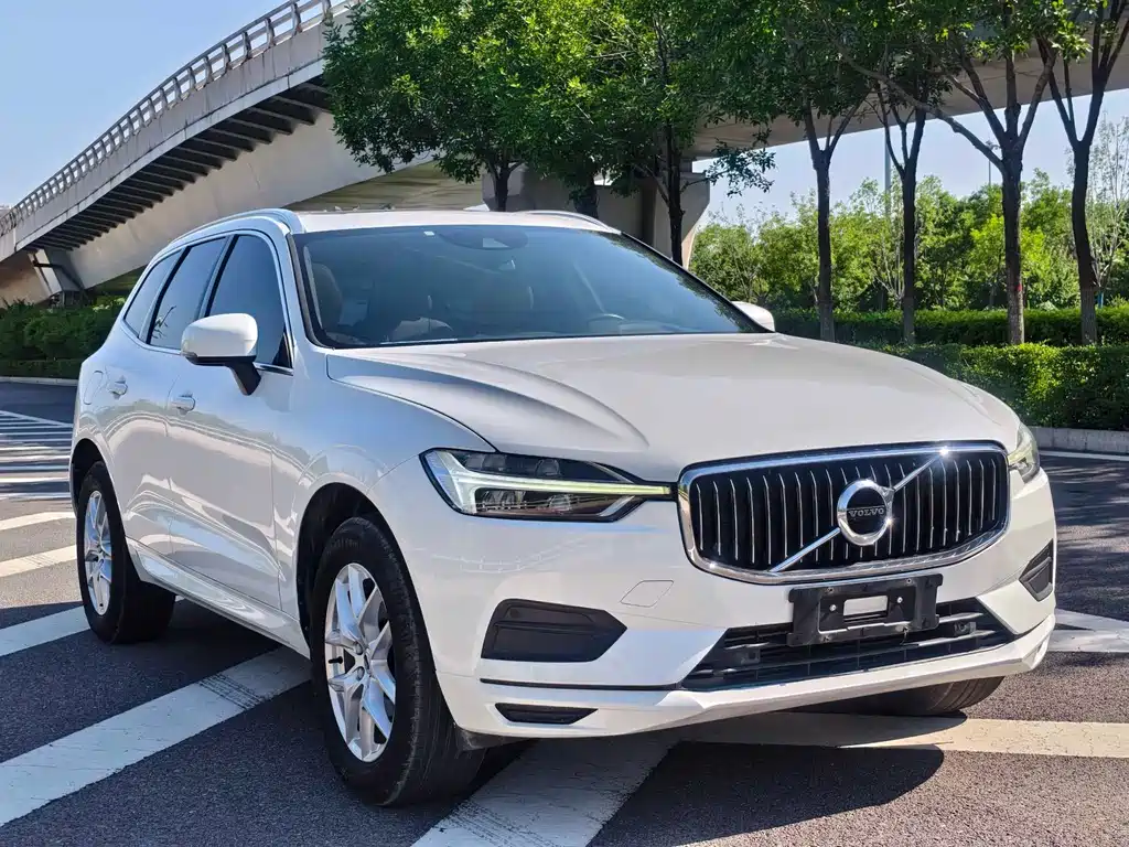 Volvo XC60 T5 4 WD Smart Ease