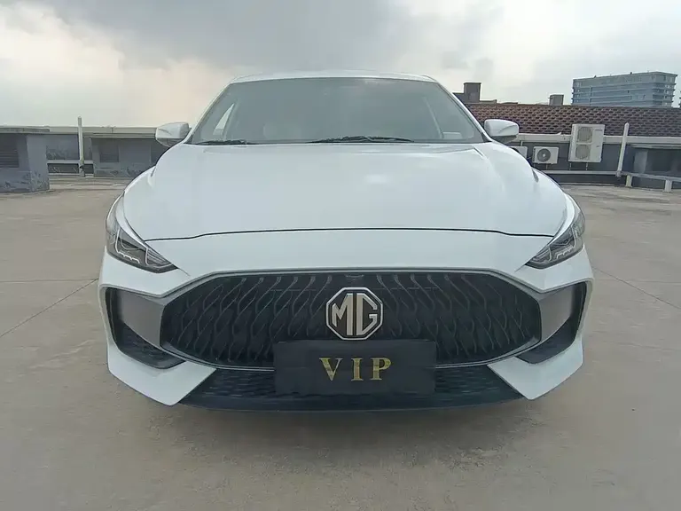 MG5 180 DVVT CVT Youth Luxury