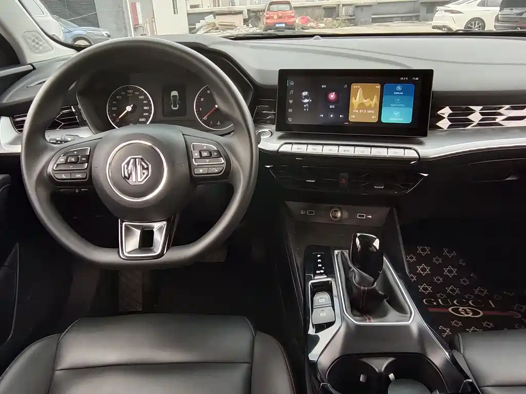 MG5 180 DVVT CVT Youth Luxury