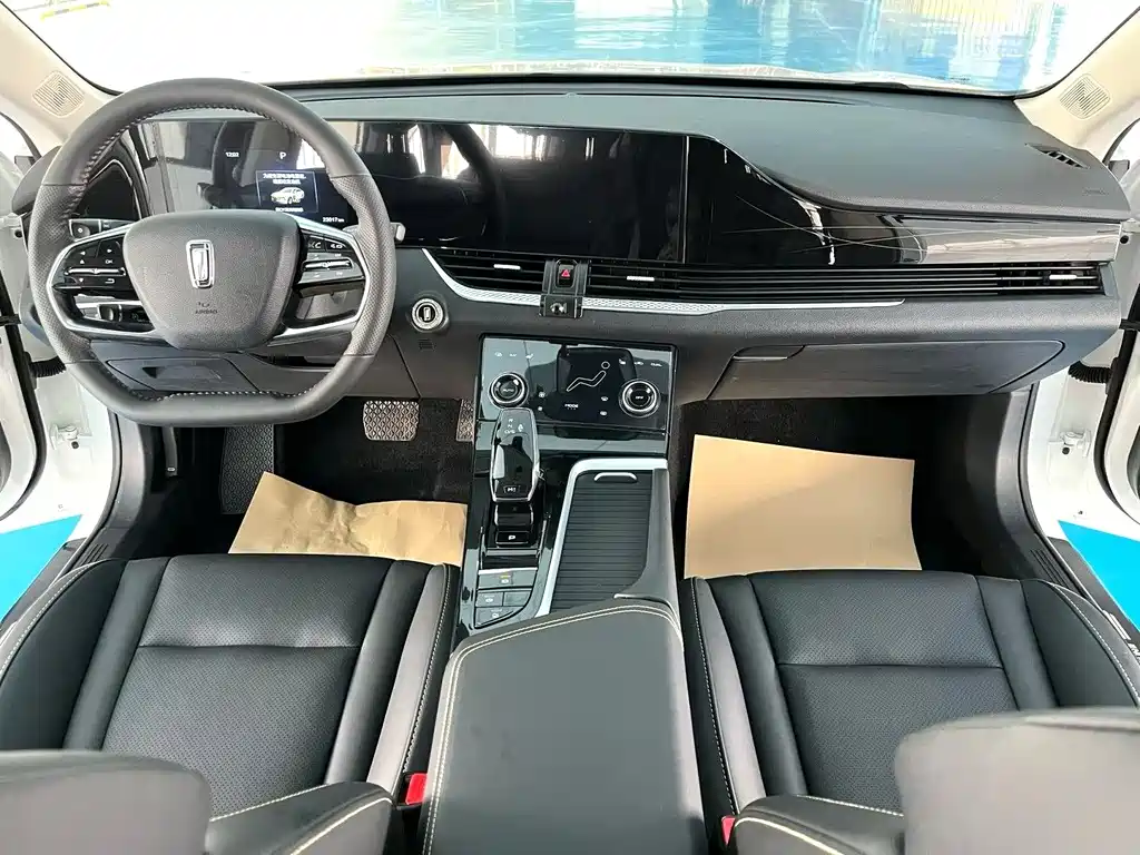 Besturn B70 3 rd Gen 1.5 T Auto Joy 70 Anniversary
