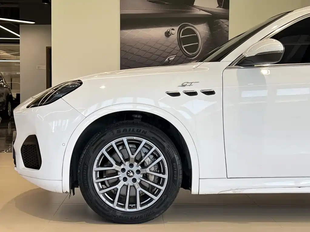 Grecale 2.0 T GT