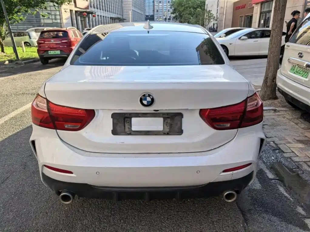 BMW 1 Series Facelift 120 i M Sport