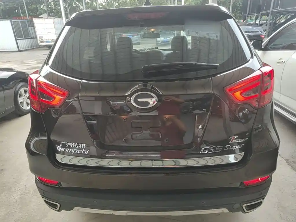 Trumpchi GS5 Super 传祺GS5 Super 2016款 1.8 T 自动两驱周年纪念版