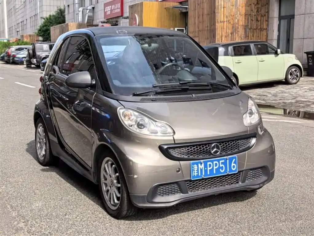 smart fortwo 1.0 MHD Hardtop Standard
