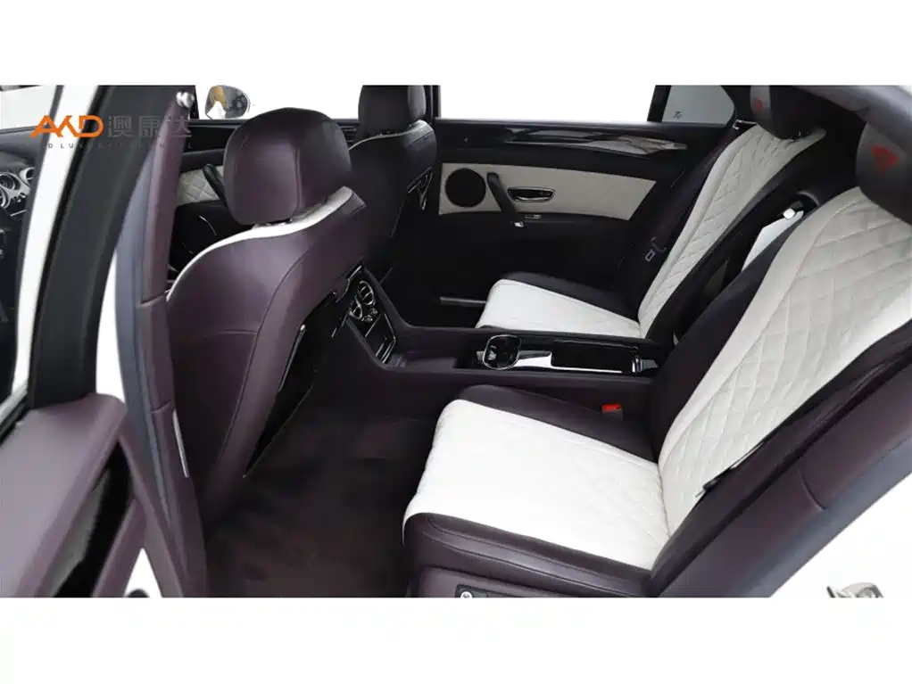 Flying Spur 飞驰2017款 4.0 T V8 S 标准版