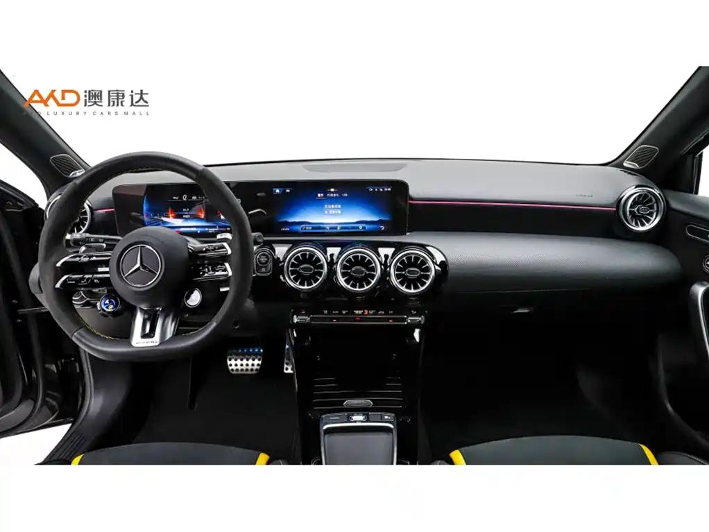 Mercedes-Benz A-Class AMG (Import) 奔驰A45/2.0 T/24款/Ｓ 改款 4 MATIC