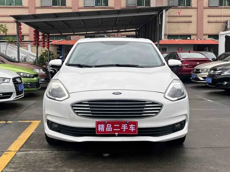 Ford Escort Facelift 1.5 L Auto Joy CN-V