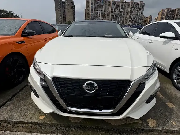 Nissan Teana 2.0 L XE Fashion
