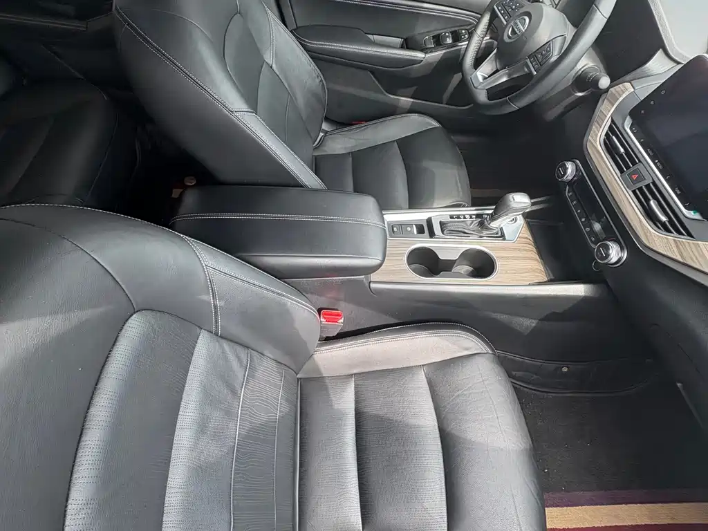 Teana 2.0 L XE Fashion