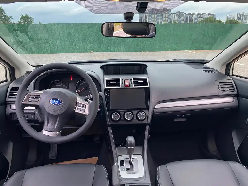Subaru XV 2.0 i Luxury