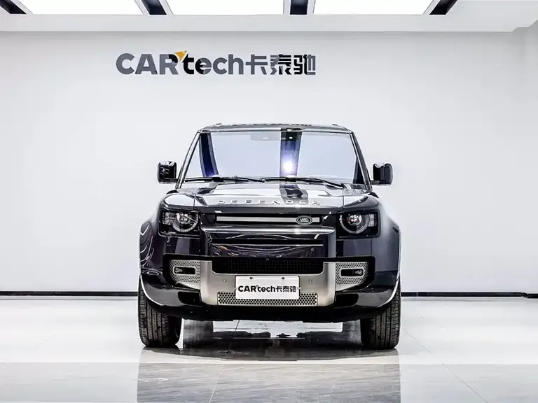 Land Rover Defender 110 3.0 T P400 X-DYNAMIC HSE