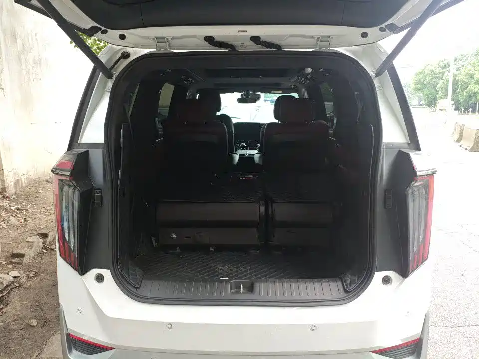GAC Trumpchi M8 Grandmaster Series 400 T Supreme