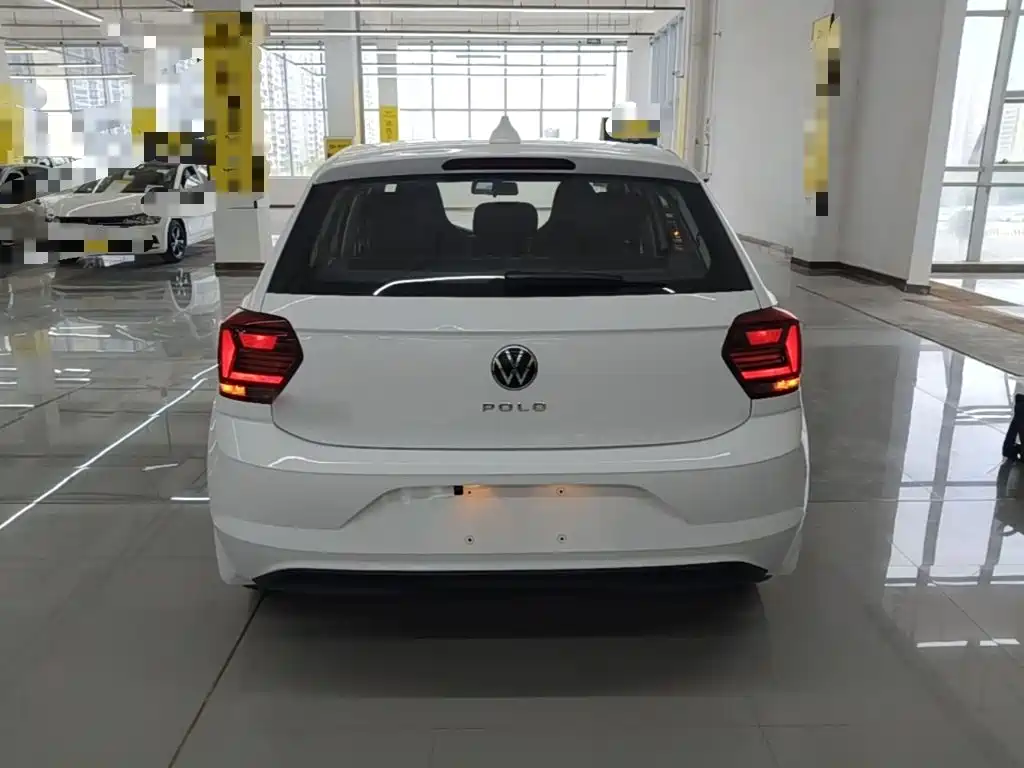 Polo Facelift Plus 1.5 L Auto Joyful Living