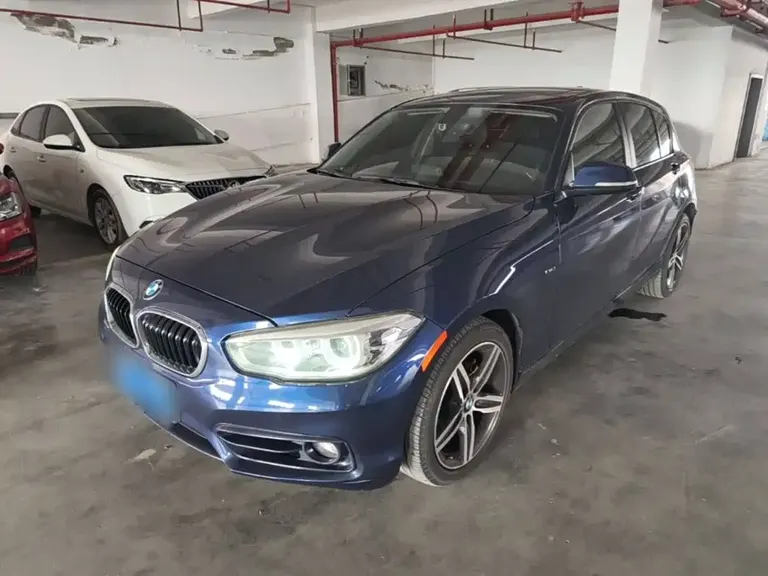 BMW 1 Series (Import) 宝马1系进口 2015款 120 i 运动设计套装