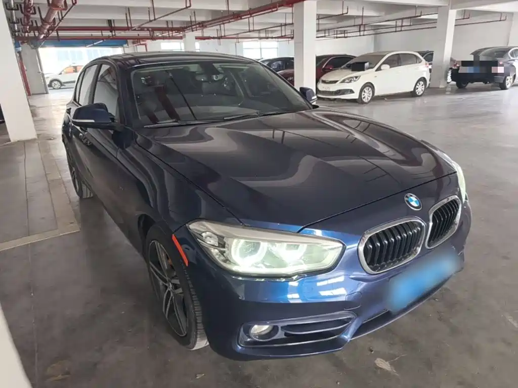 BMW 1 Series (Import) 宝马1系进口 2015款 120 i 运动设计套装