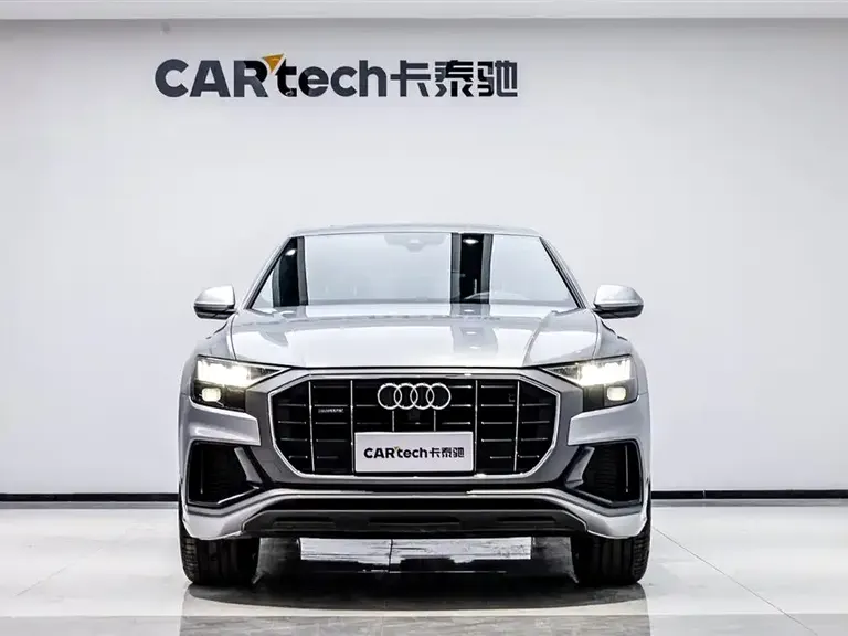 Audi Q8 55 TFSI Select Dynamic