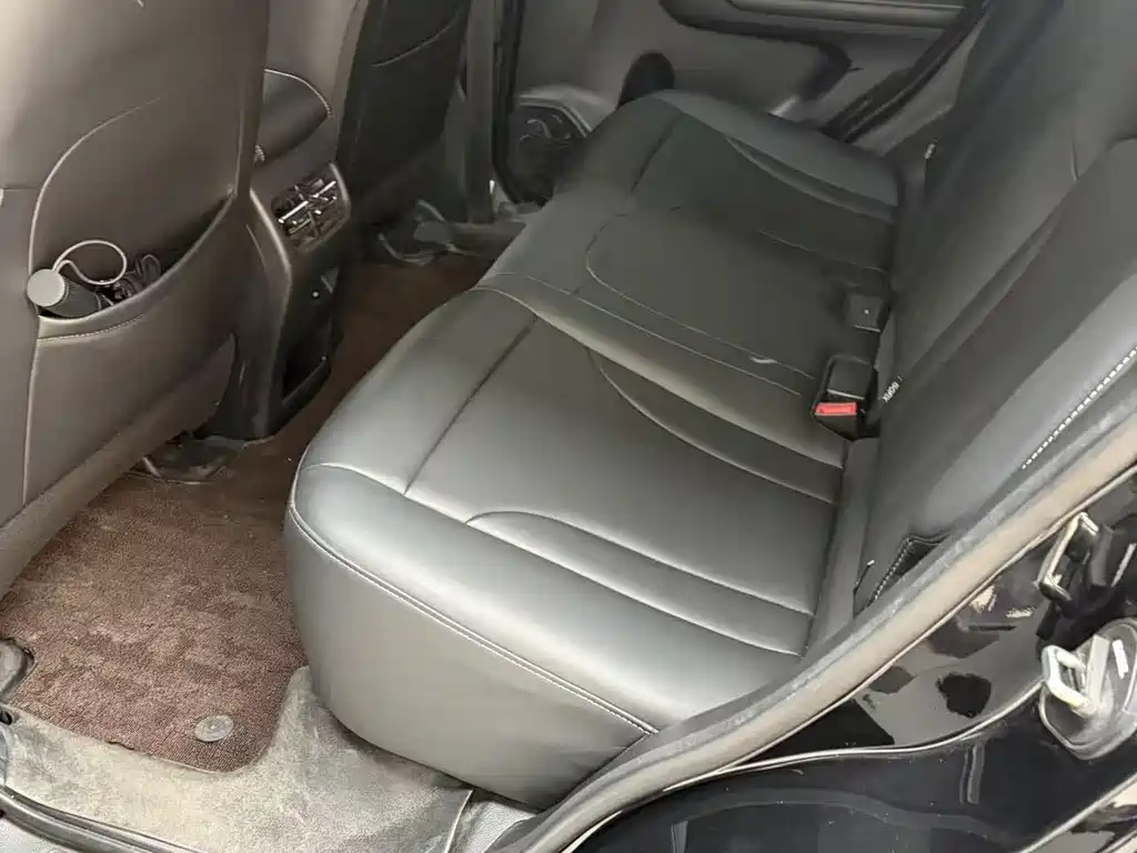 Haval M6 PLUS 1.5 T DCT Luxury Connected