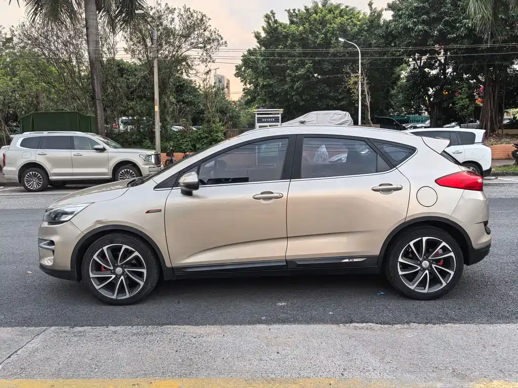 Emgrand GS Grace 1.3 T Auto Premium Style