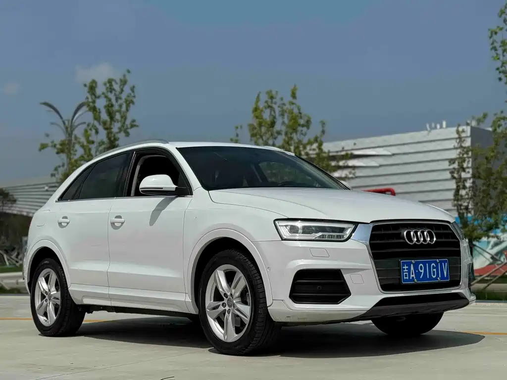 Audi Q3 30 TFSI Style