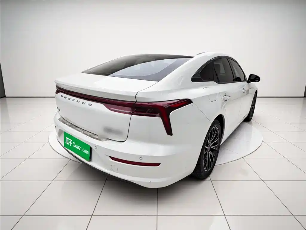 Besturn B70 3 rd Gen 1.5 T Auto Premium