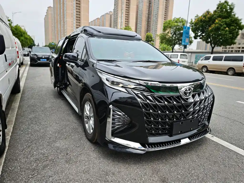 Sienna 赛那SIENNA 2025款 2.5 L 高顶定制版